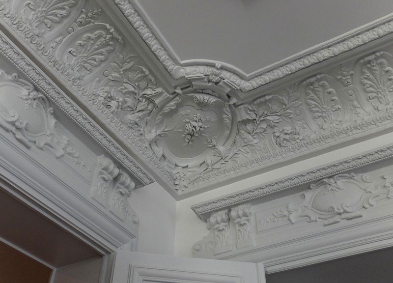 plafond-staff-blanc